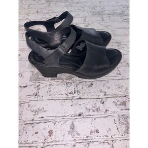 Born Black Leather Wedge Sandals Womens 10M F41203 VCJL17 Comfort Platform
